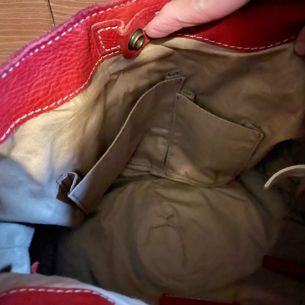 Lucky Red LeatherPebble Hobo bag - Picture 8 of 9